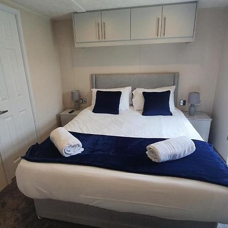Buttermere Lodge With Hot Tub Barmby on the Moor Екстер'єр фото